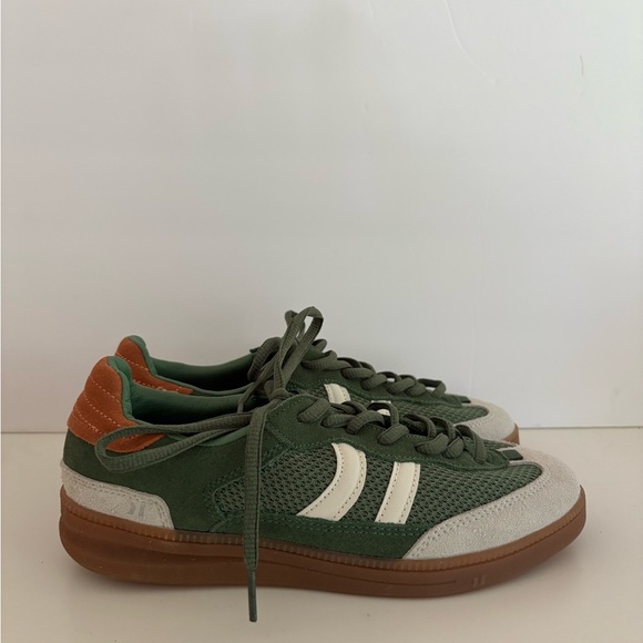 NWOT Coolway Baresi Sneakers Size 8 Women’s - Picture 2 of 12